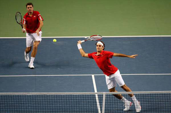 Stanislas Wawrinka y Roger Federer Davis080920wgporb3fh04