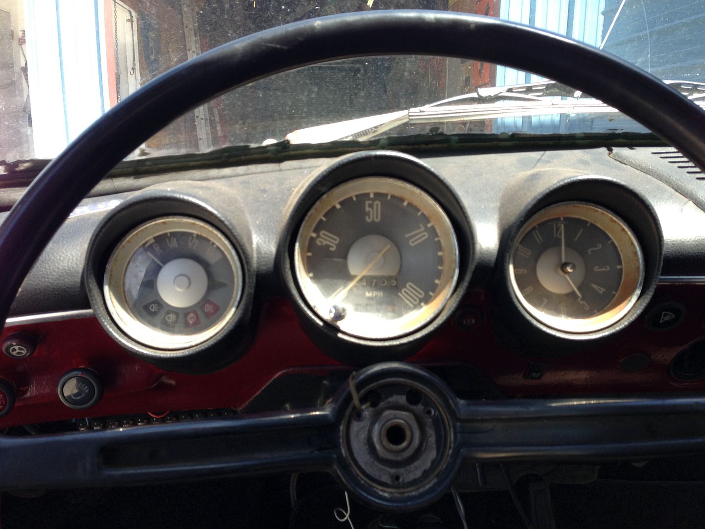 71' Squareback IMG_5757_zps4d120b21