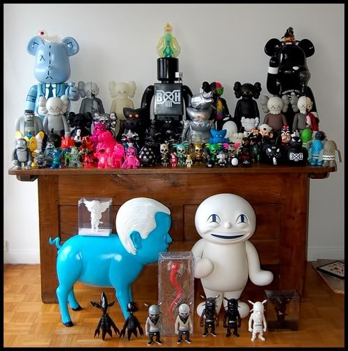 :: GALERIES / Wall Of Toys :: (Tout en p1) WOT01