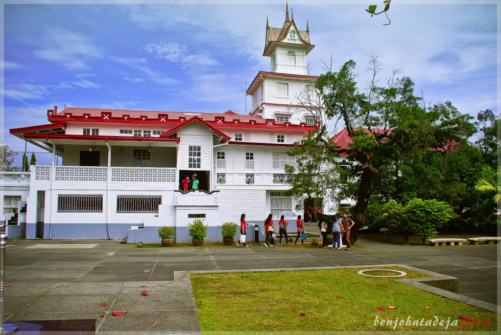 RAW imaging Aguinaldo-rear