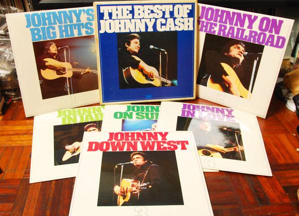 Vintage Vinyl Lp Box Sets JoihnnyCashLPBox_zpsc2e5dff2