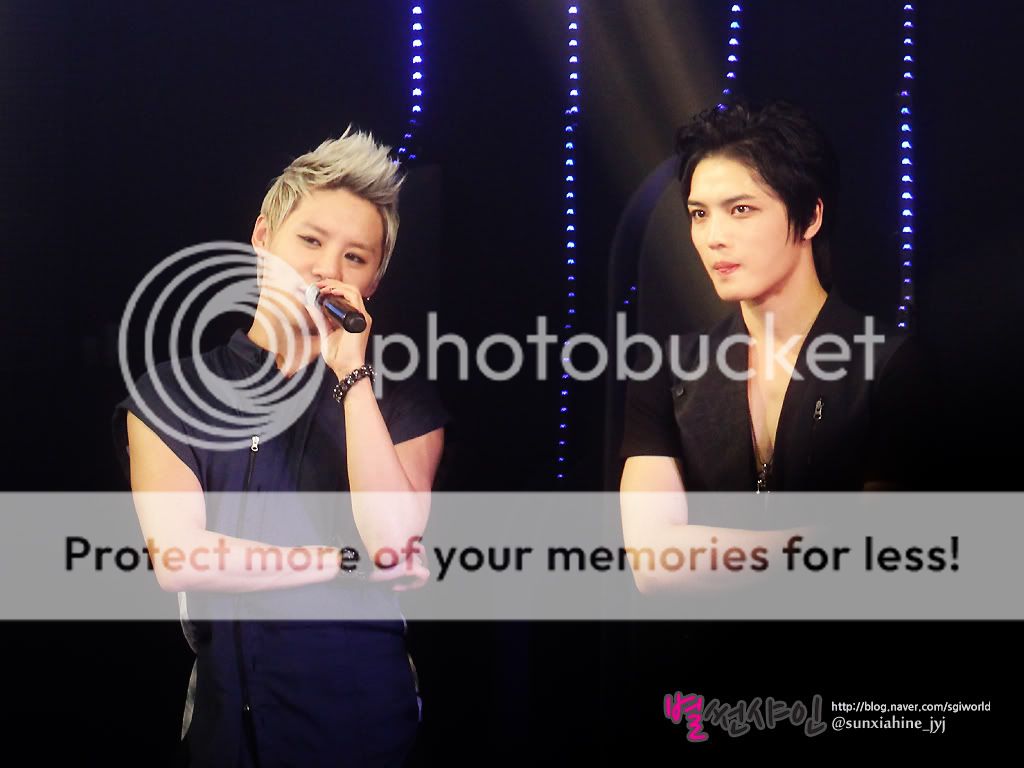 FOTOS "JYJ Membership Week" - Fanmeeting con Fans coreanas (01/07/2012) parte 6 609818485