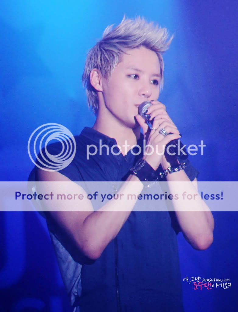 FOTOS "JYJ Membership Week" - Fanmeeting con Fans coreanas (01/07/2012) parte 7 Zxzcx