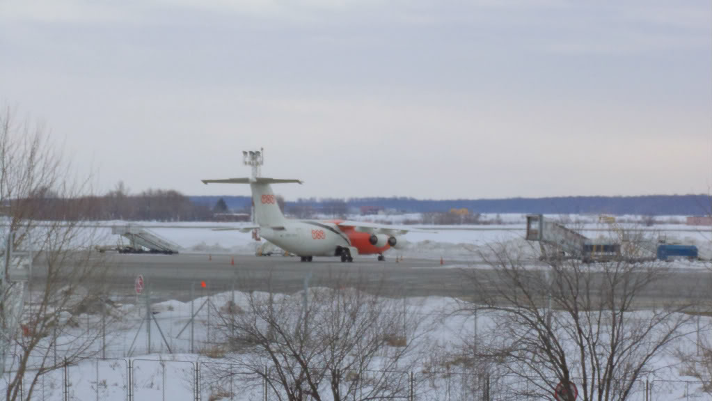 Aeroportul Bucuresti (Henri Coanda/Otopeni) - Februarie 2012 - Pagina 2 OO-TAN-1