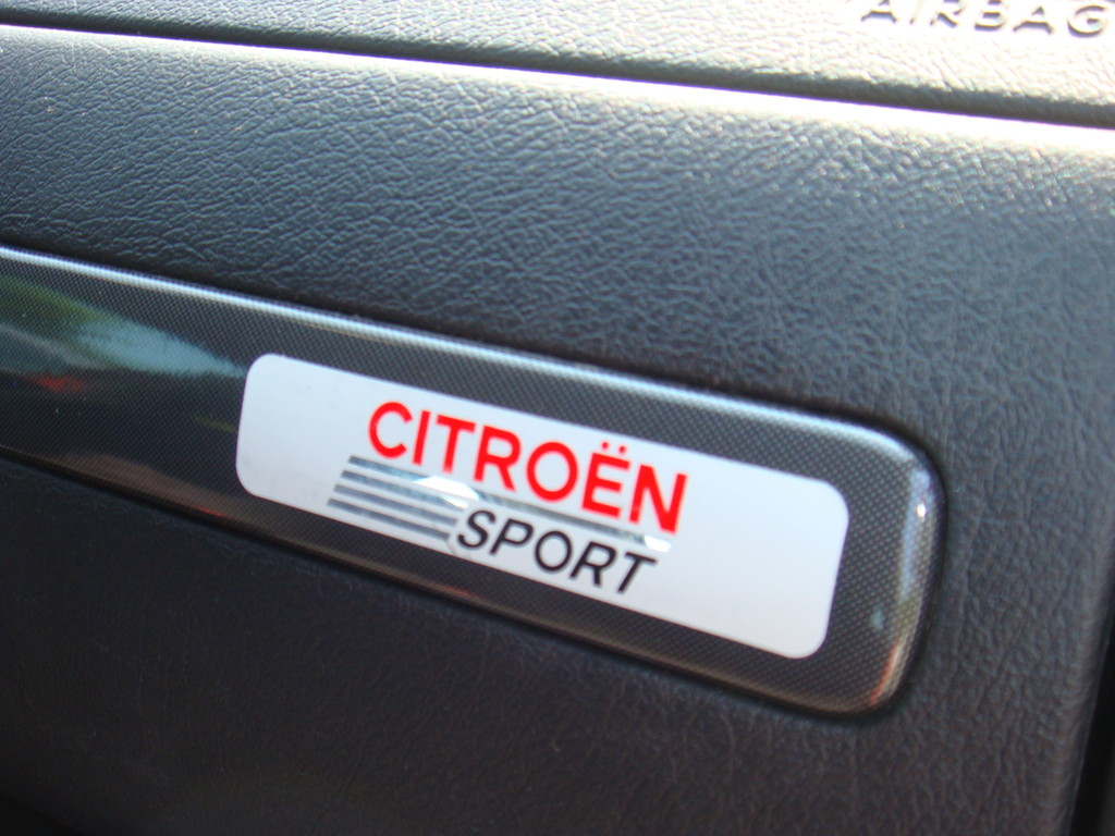 Quelques référence  accessoire citroën ou Citroën sport - Page 4 Sport7