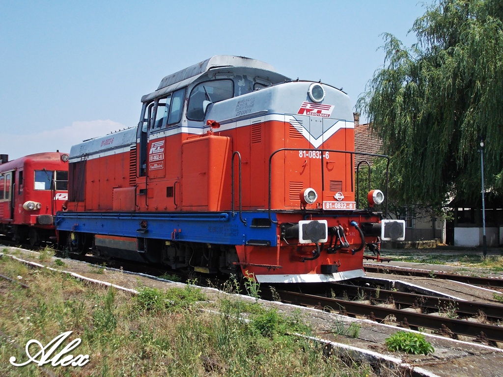 Locomotive clasa 80 si 81 (LDH 125)  - Pagina 2 Photo015_zpse2920bbb