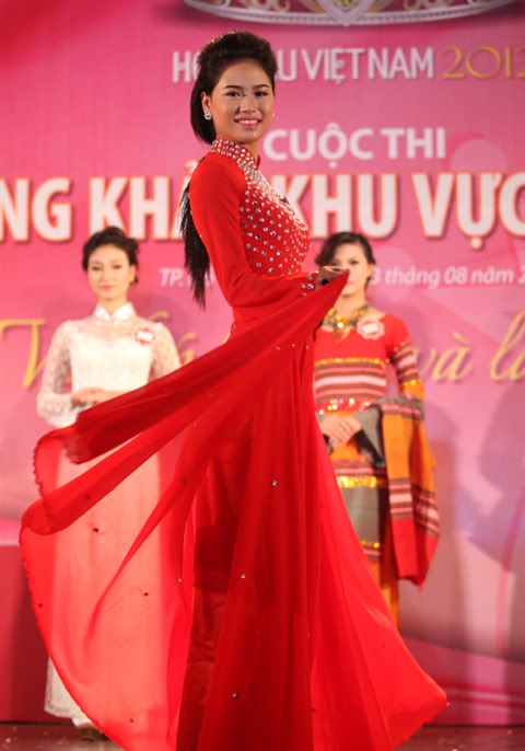 Vương Thu Phương, Phan Thị Mơ lọt chung kết Hoa hậu Việt Nam 2012 Thucchau