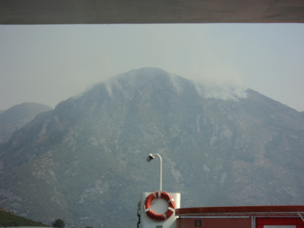 MotoAναμνηση Εξωτερικου Χωριs Mελαγχολια Νο 11 --Γιατι παιδακι μου σε λενε Μαυροβουνι?2015 DSC05731