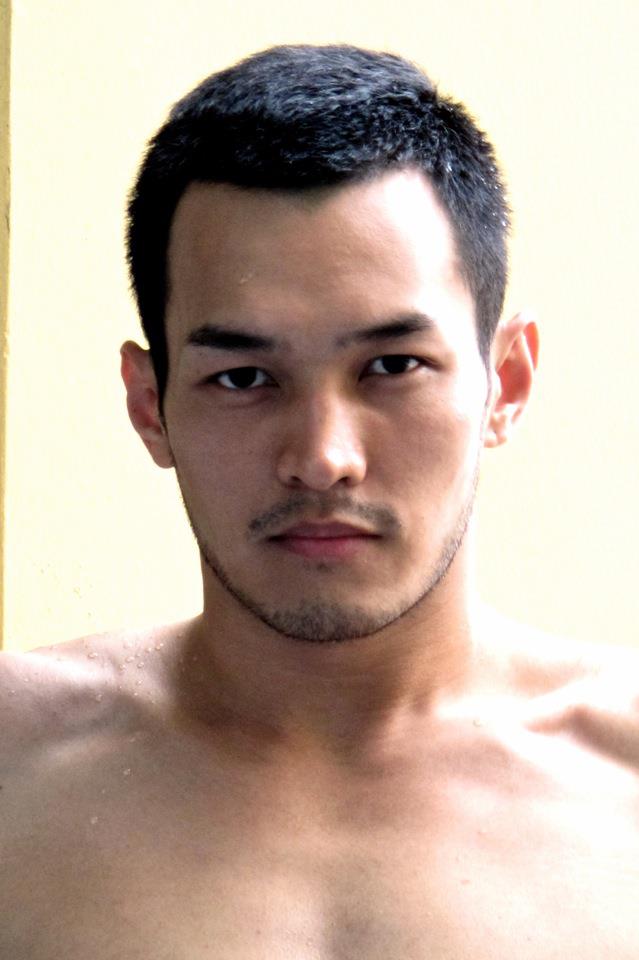 2012 | Manhunt International | Malaysia | John Tan 311177_118258424997638_2012073252_n