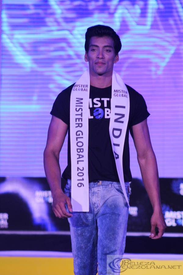 fotos preliminares de mr. global 2016. - Página 25 India_7