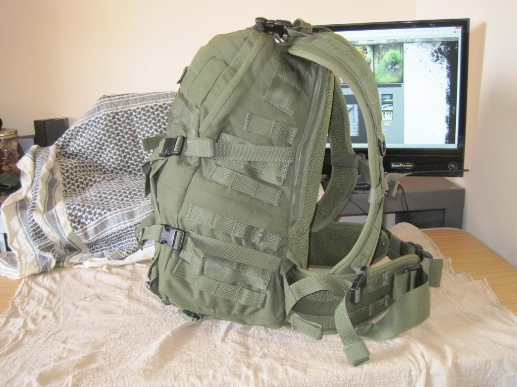 [Review] Flyye Fast EDC Pack IMG_1577_zpsb6d07d34