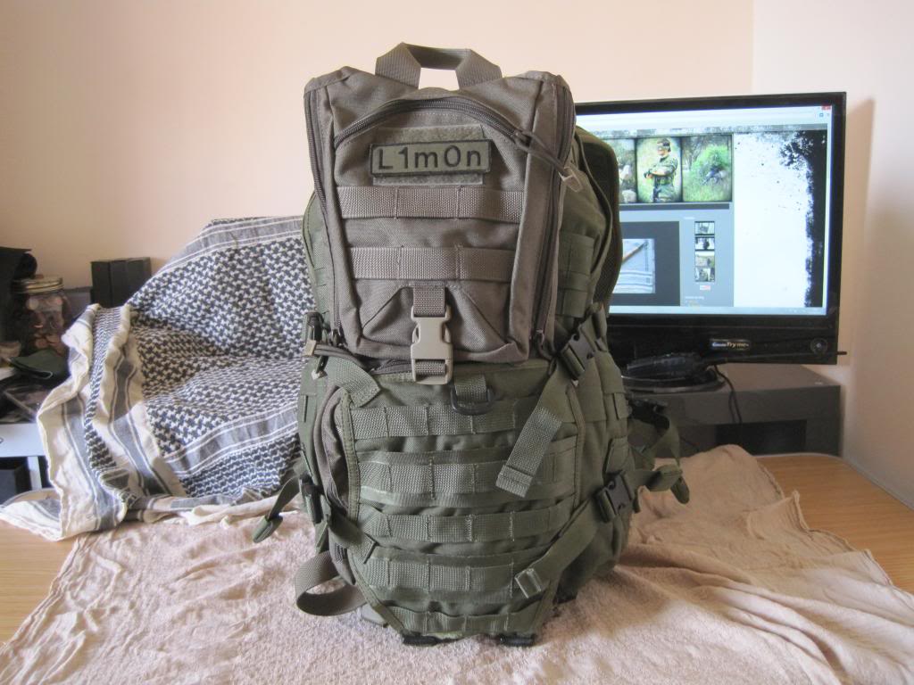 [Review] Flyye Fast EDC Pack IMG_1579_zpsfdab75c8