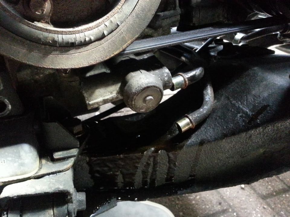 Fitting a aux oil cooler to a 850 20130923_125304