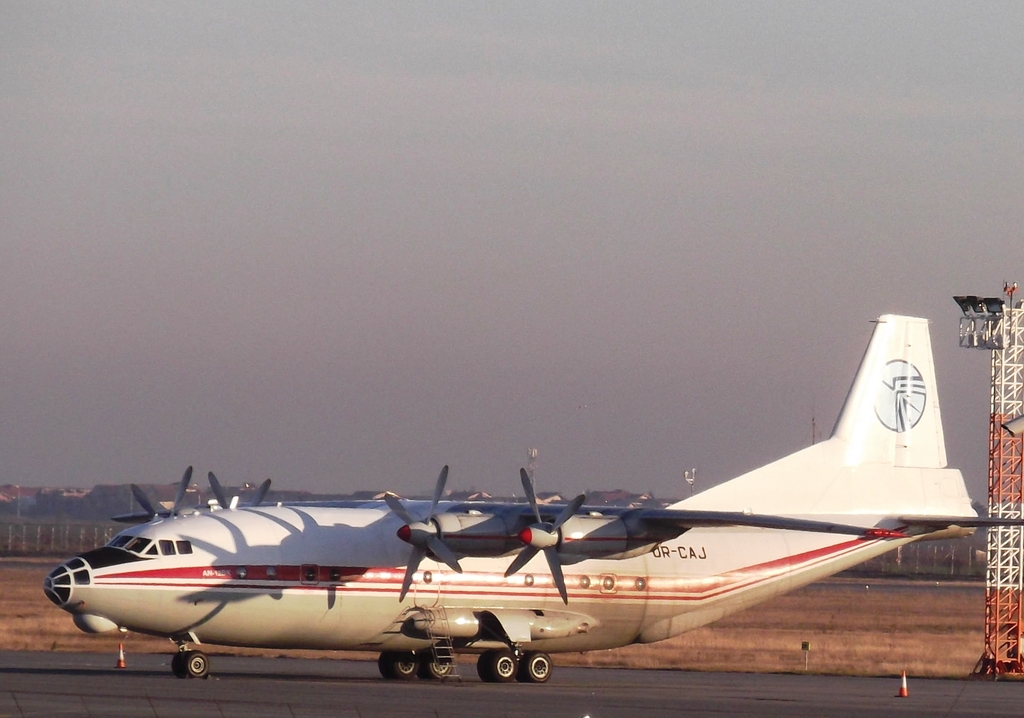 Aeroportul Bucuresti - Henri Coanda / Otopeni (OTP / LROP) - Decembrie 2015  Caj_zpsnpanndwq