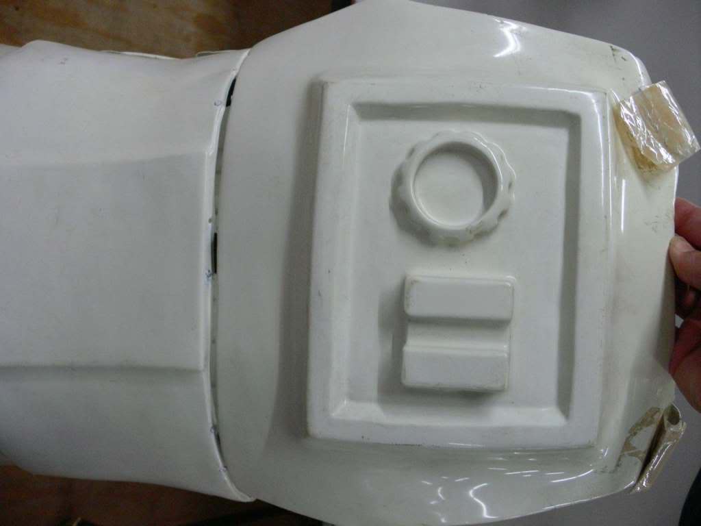 Fotos de armor originales Anh Stunt (parte II) Back_Plate_01_zpsc07683af