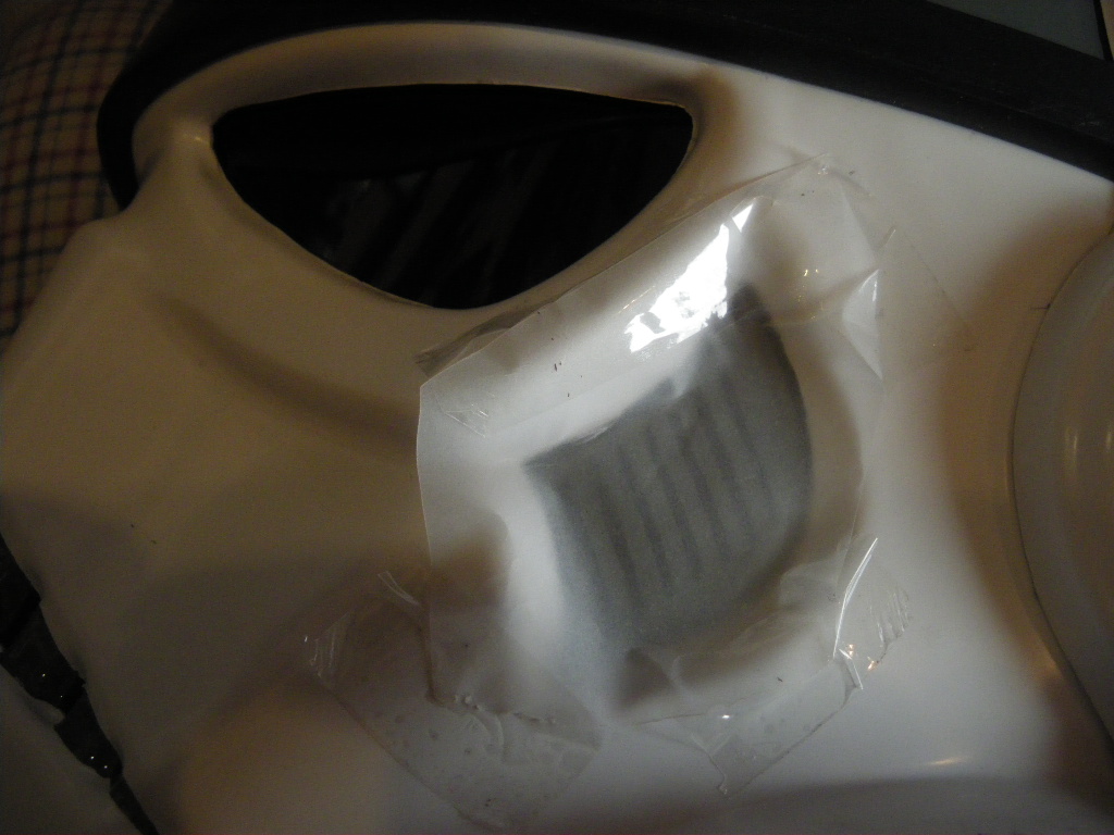 CASCO STORMTROOPER -tutorial de corte y montaje- IMGP0152