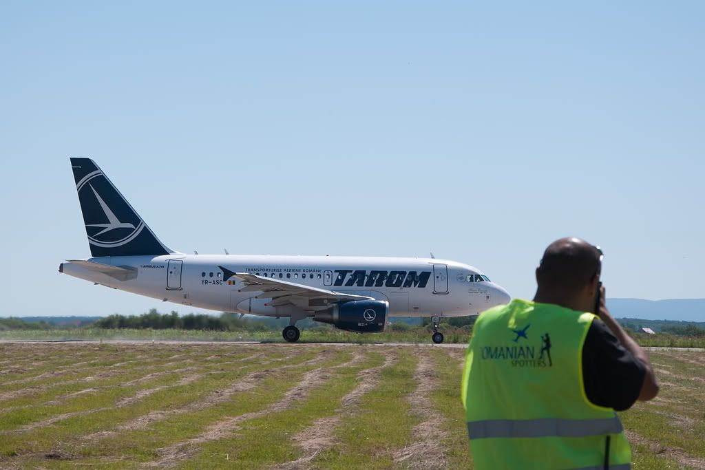 Aeroportul Satu Mare - Iunie 2012   20120617_24494