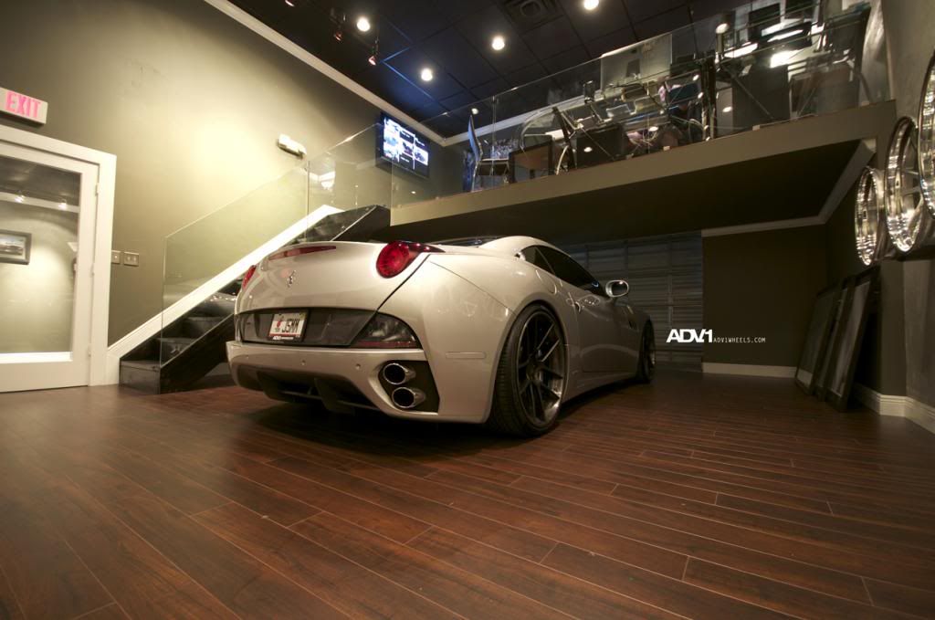 Ferrari California 3S by DMC & ADV1 Ferrari-california-gets-dmc-carbon-fiber-aerodynamic-parts-photo-gallery_5_zps03a321a8