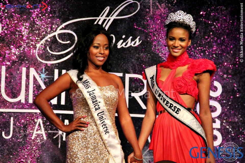 leila -  MISS UNIVERSE 2011 OFFICIAL THREAD: Leila Lopes (Angola) - Page 13 LeilaShakira2