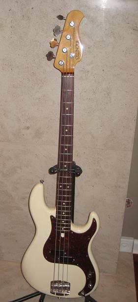 LAKLAND Precision Bass Zusman001