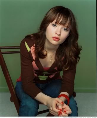 Mirar una hoja de personaje EmilyBrowning