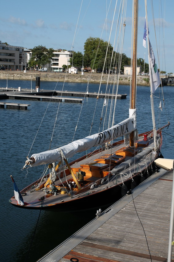 Avec Chris à la Rochelle, des bateaux et une jolie GS  Chris_03