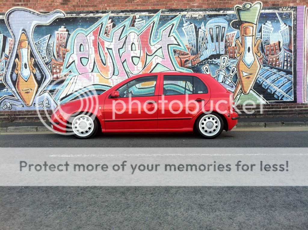 Your best reflection shot! Carstanced