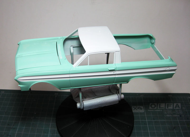 MeC: Ford Falcon Ranchero '65 con Kurtis midget 1/25 Trumpeter-Revell 5_zpstpx7xgel