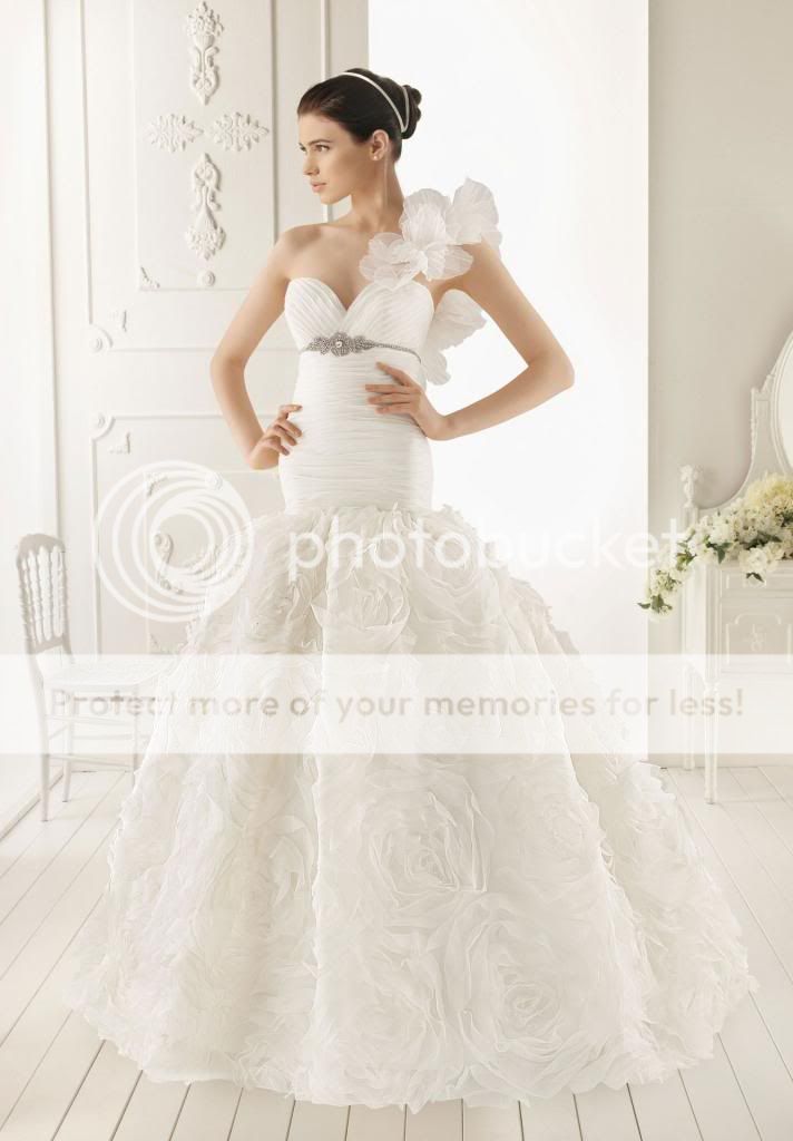 Đi tìm Top 100 dịch vụ cưới hàng đầu và tham gia cuộc thi ảnh cưới hấp dẫn nhất trong năm 2014 Brideoftheyear_zps114b5d64