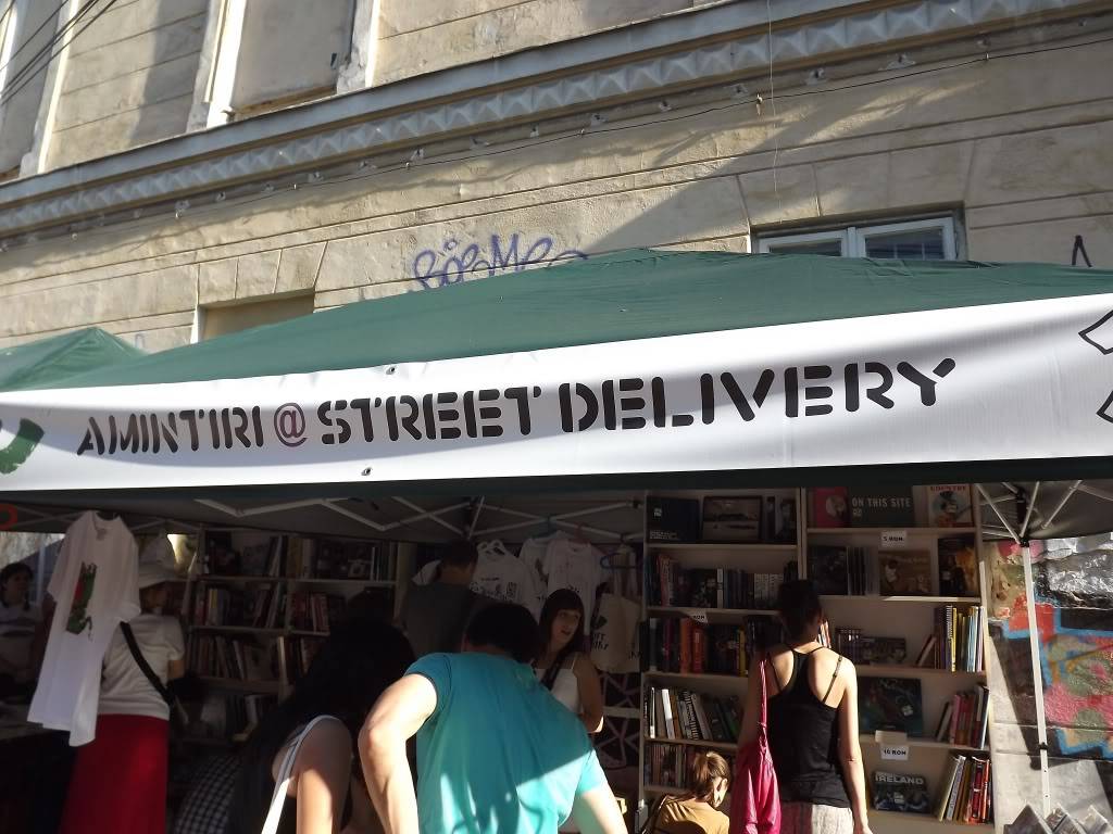 STREET DELIVERY-BUCURESTI,IUNIE 2012 AV21