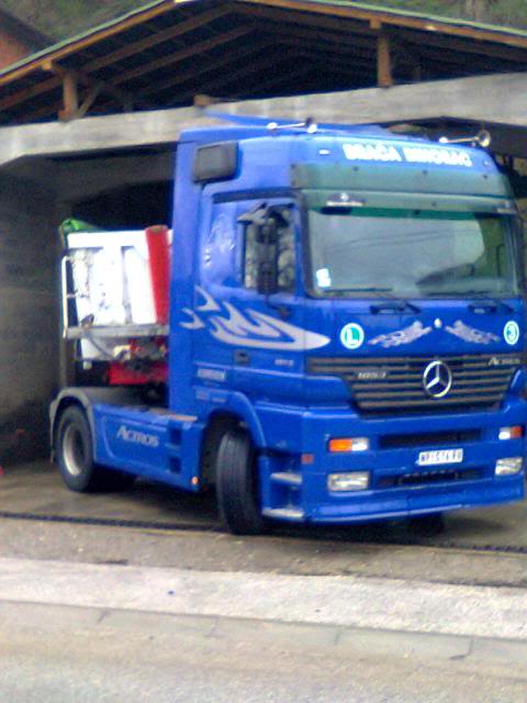 Actros Mp1 - Page 11 Photo0014