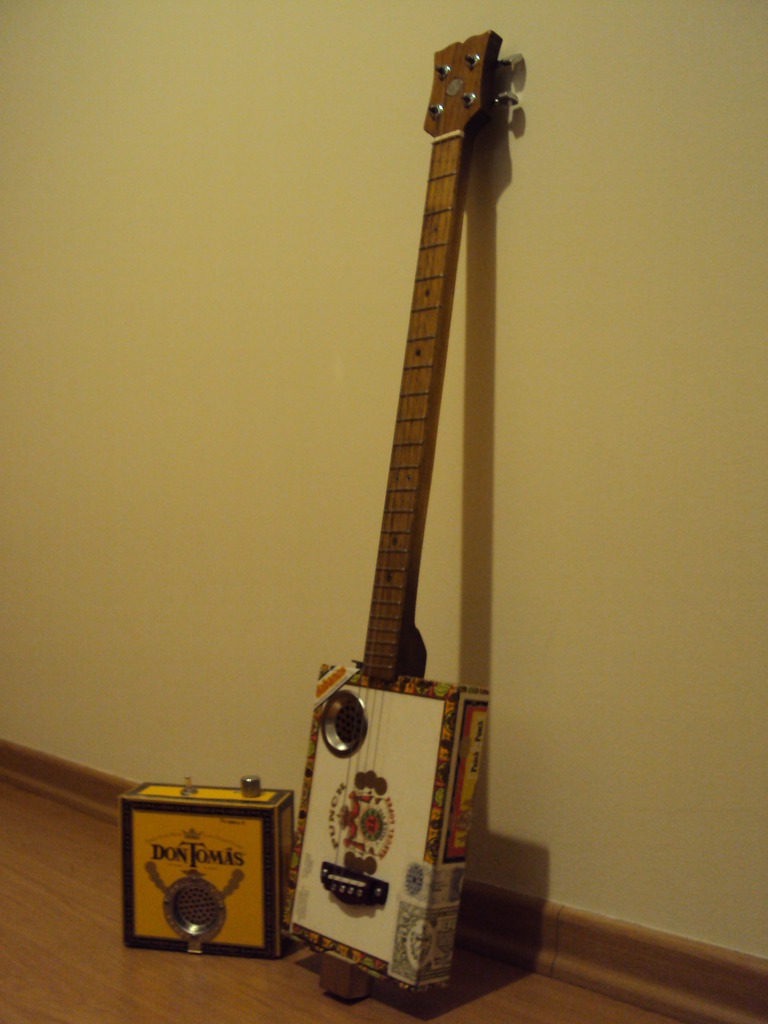 Cigar box guitar+ amp. - Página 2 DSC03996_zpstc99wje1