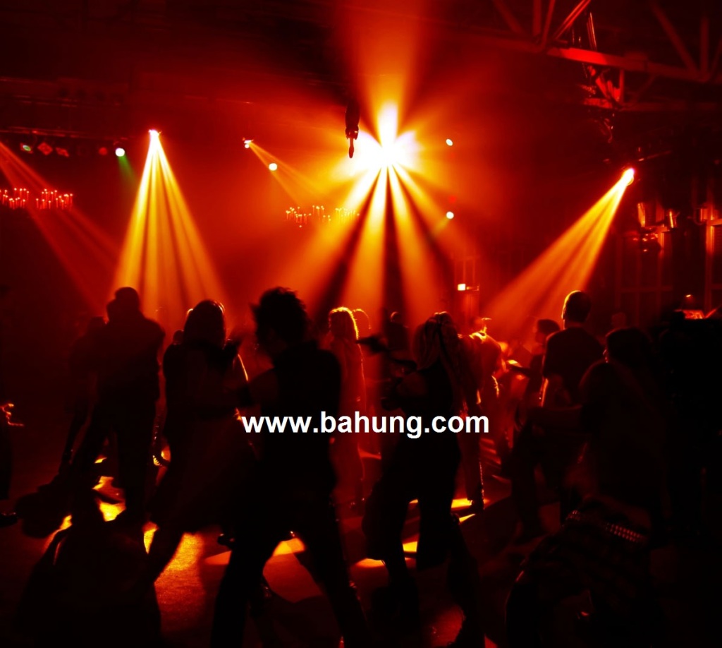 Disco-Bar-coffee-sân khấu-hội trường-Nhà hát-âm thanh ánh sáng chuyên nghiệp Amthanhanhsangvutruong