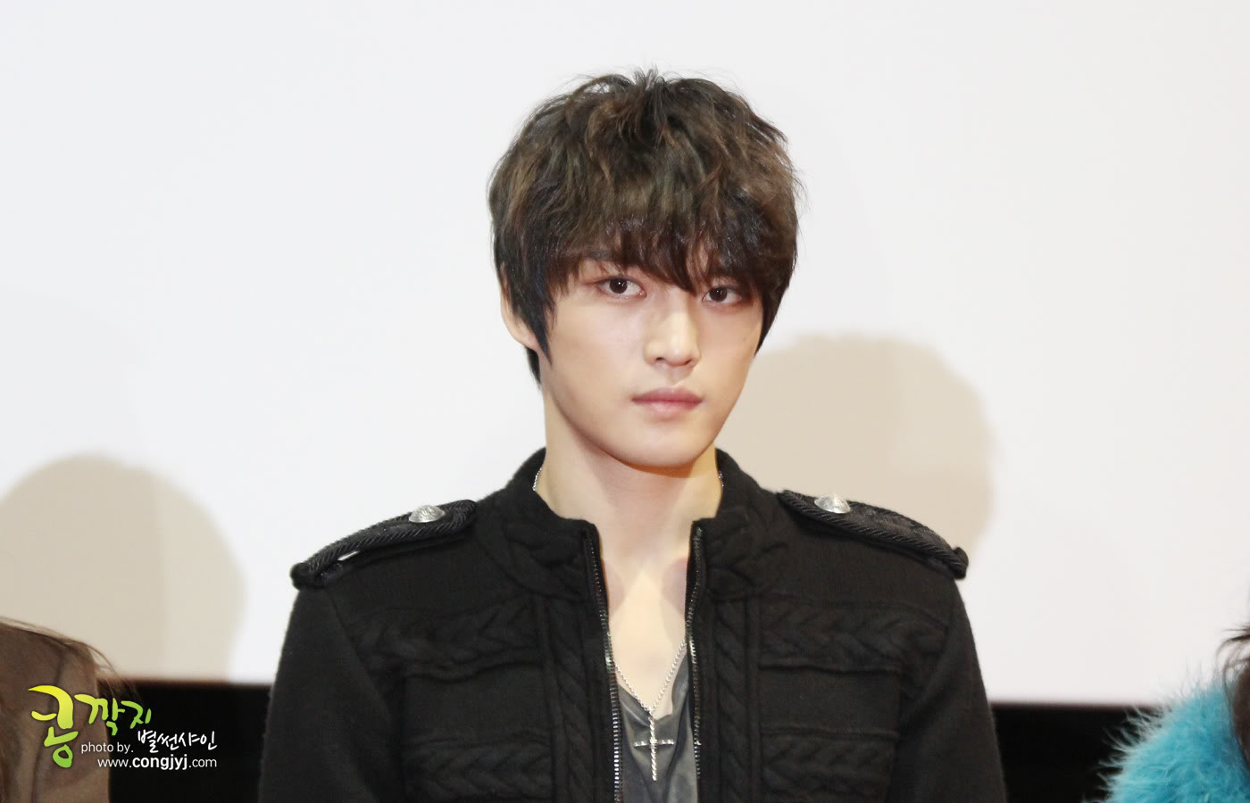 [24.11.12][Pics] Jaejoong - “Code Name Jackal” Stage Greeting (Day 5)  121124-13