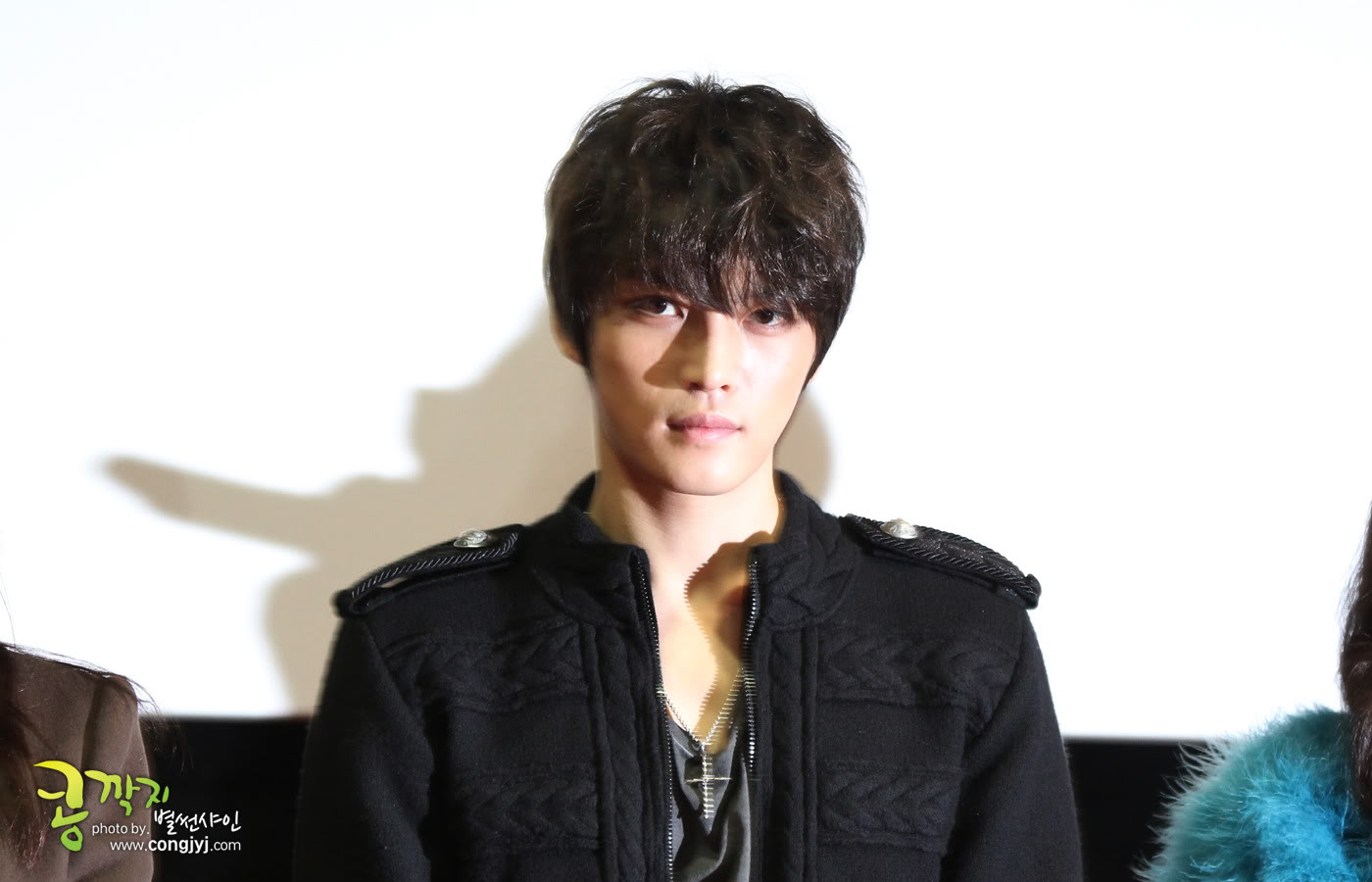 [24.11.12][Pics] Jaejoong - “Code Name Jackal” Stage Greeting (Day 5)  121124-14