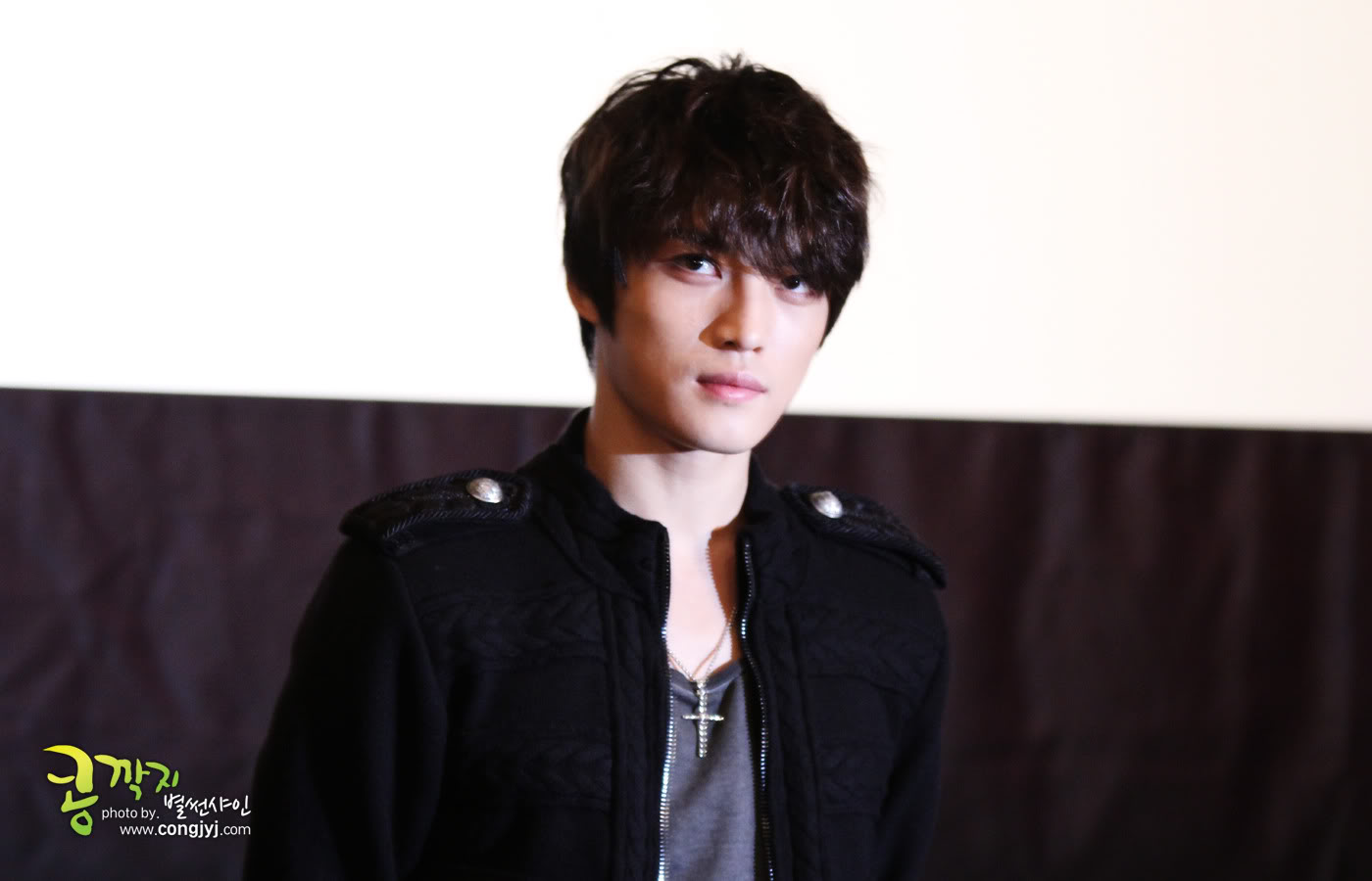 [24.11.12][Pics] Jaejoong - “Code Name Jackal” Stage Greeting (Day 5)  121124-5