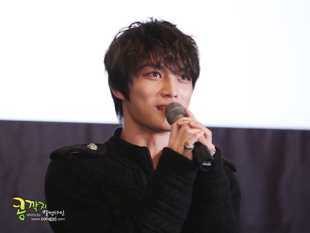 [24.11.12][Pics] Jaejoong - “Code Name Jackal” Stage Greeting (Day 5)  121124-6