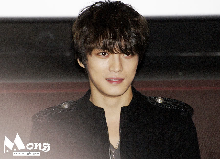 [24.11.12][Pics] Jaejoong - “Code Name Jackal” Stage Greeting (Day 5)  121124jj01