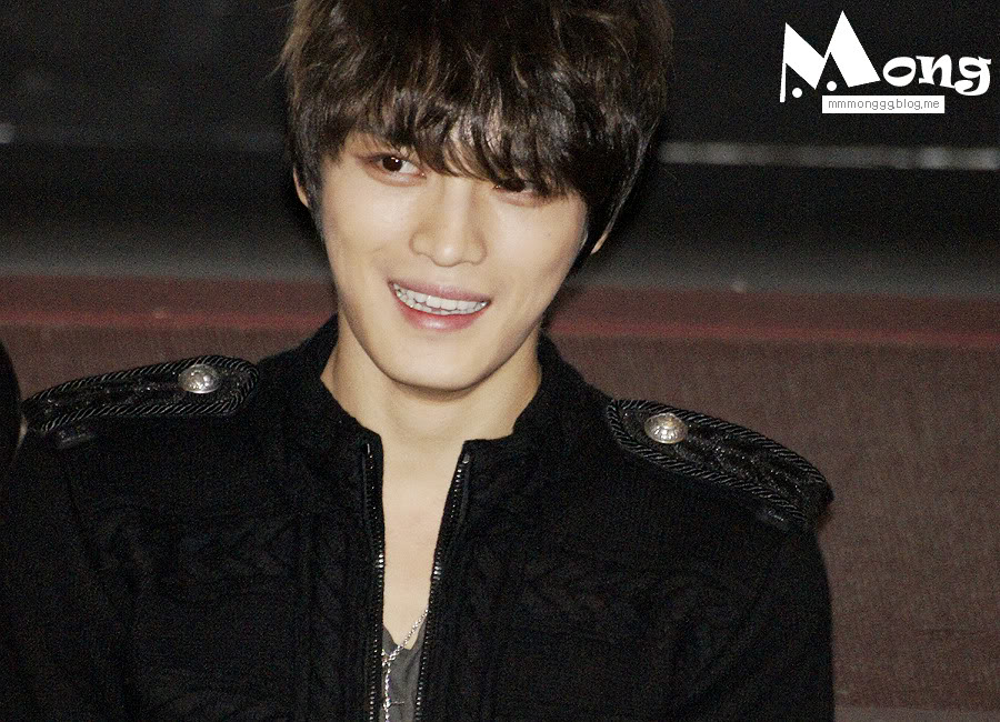 [24.11.12][Pics] Jaejoong - “Code Name Jackal” Stage Greeting (Day 5)  121124jj07