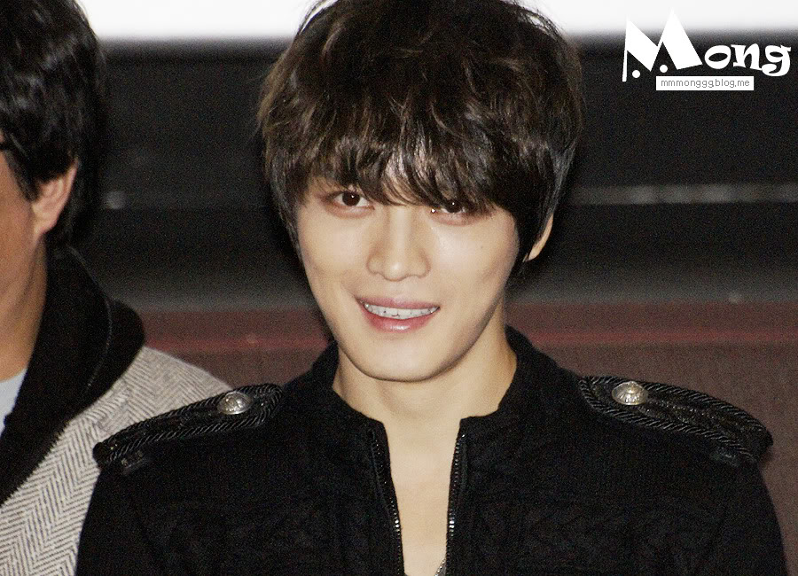 [24.11.12][Pics] Jaejoong - “Code Name Jackal” Stage Greeting (Day 5)  121124jj09