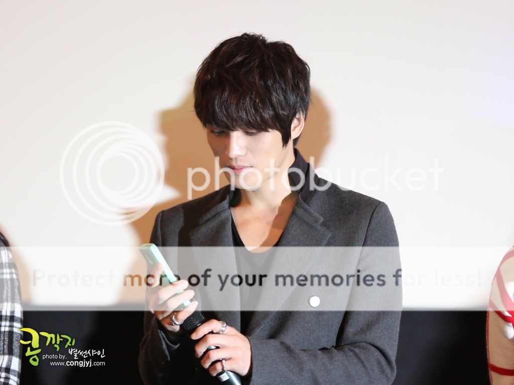 [25.11.12][Pics] Jaejoong - “Code Name Jackal” Stage Greeting (Day 6)   121125____cgv_-4