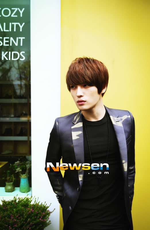 [Collection] Jaejoong - Interview For Mangazine 201211121010311110_1