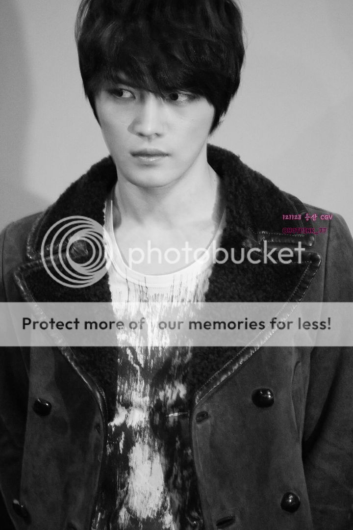 [23.11.12][Pics] Jaejoong - “Code Name Jackal” Stage Greeting (Day 4)  691566082