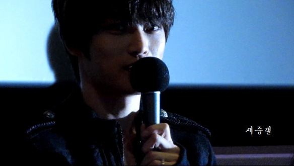 [24.11.12][Pics] Jaejoong - “Code Name Jackal” Stage Greeting (Day 5)  692087179