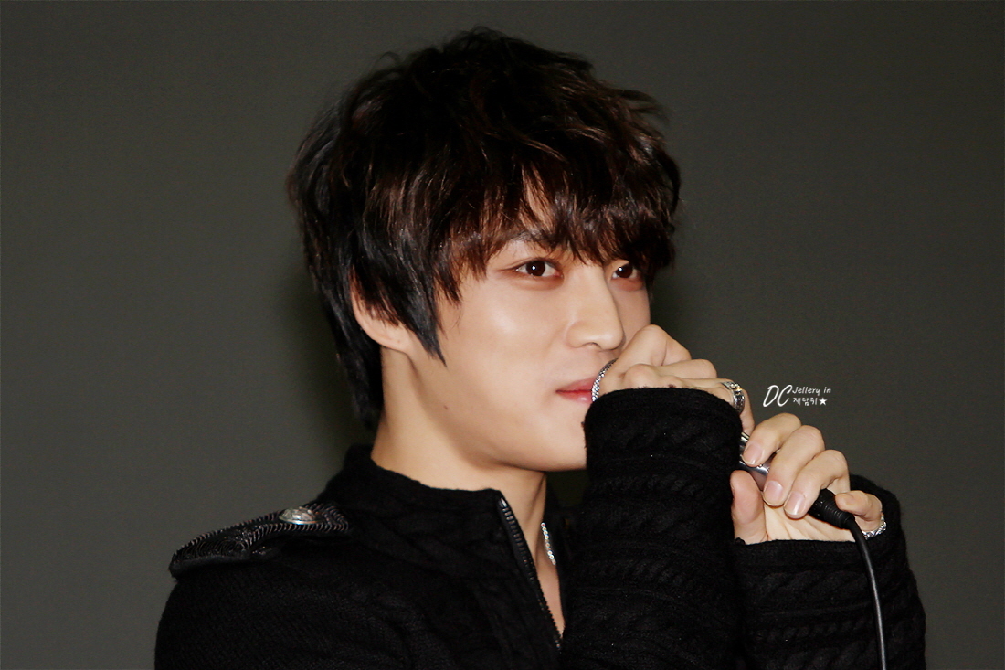 [24.11.12][Pics] Jaejoong - “Code Name Jackal” Stage Greeting (Day 5)  692146165