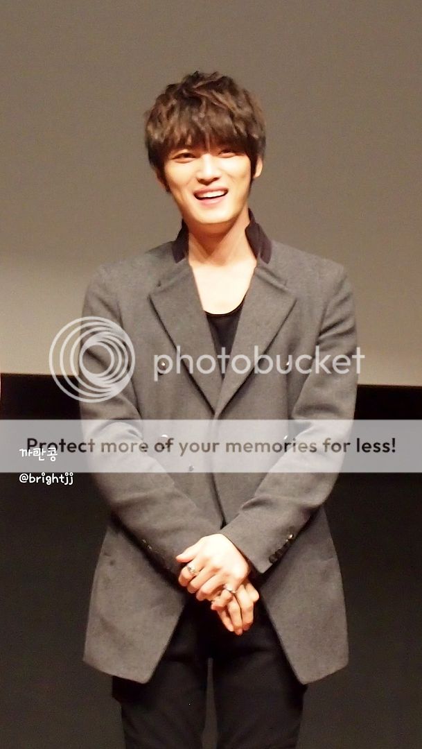 [25.11.12][Pics] Jaejoong - “Code Name Jackal” Stage Greeting (Day 6)   692582053