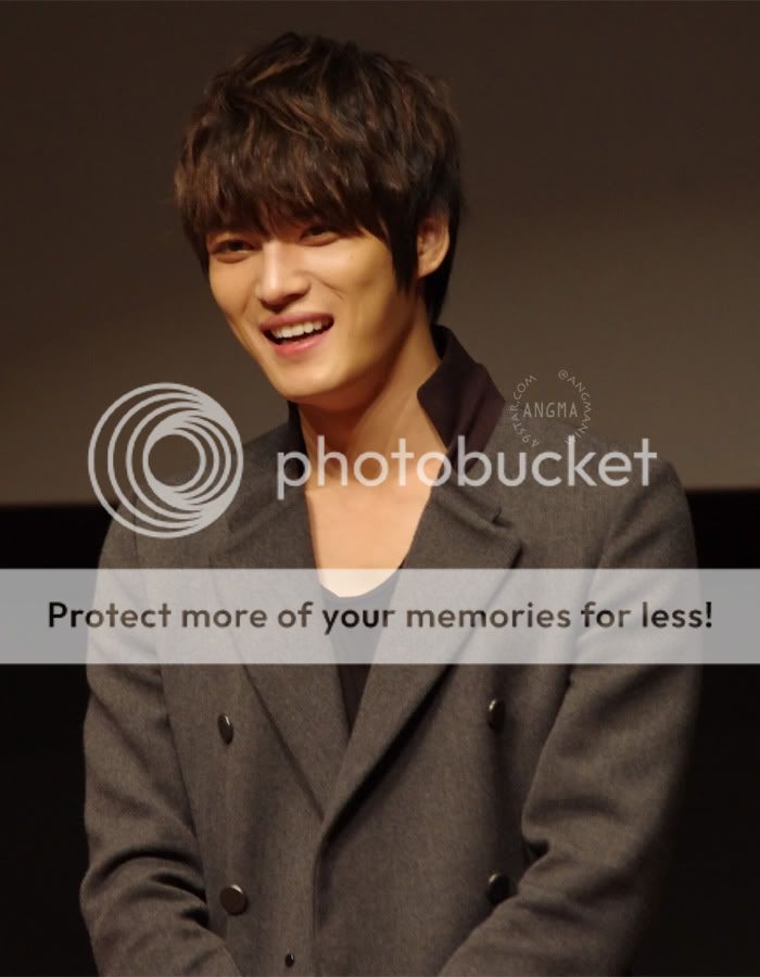 [25.11.12][Pics] Jaejoong - “Code Name Jackal” Stage Greeting (Day 6)   692634271