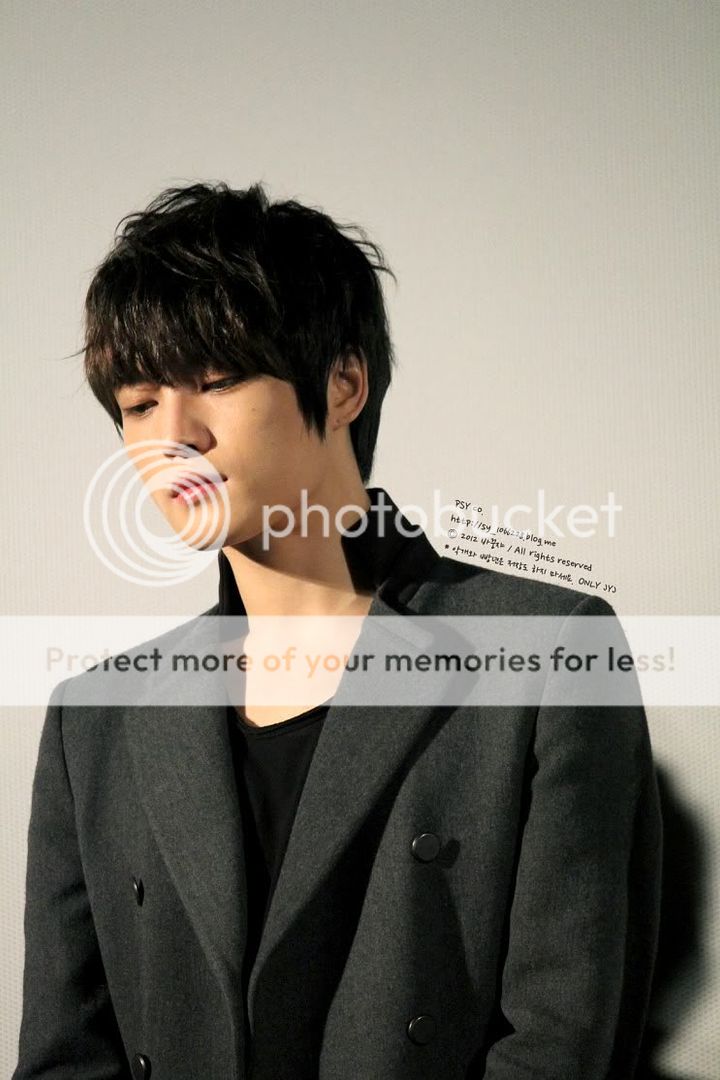 [25.11.12][Pics] Jaejoong - “Code Name Jackal” Stage Greeting (Day 6)   IMG_9318