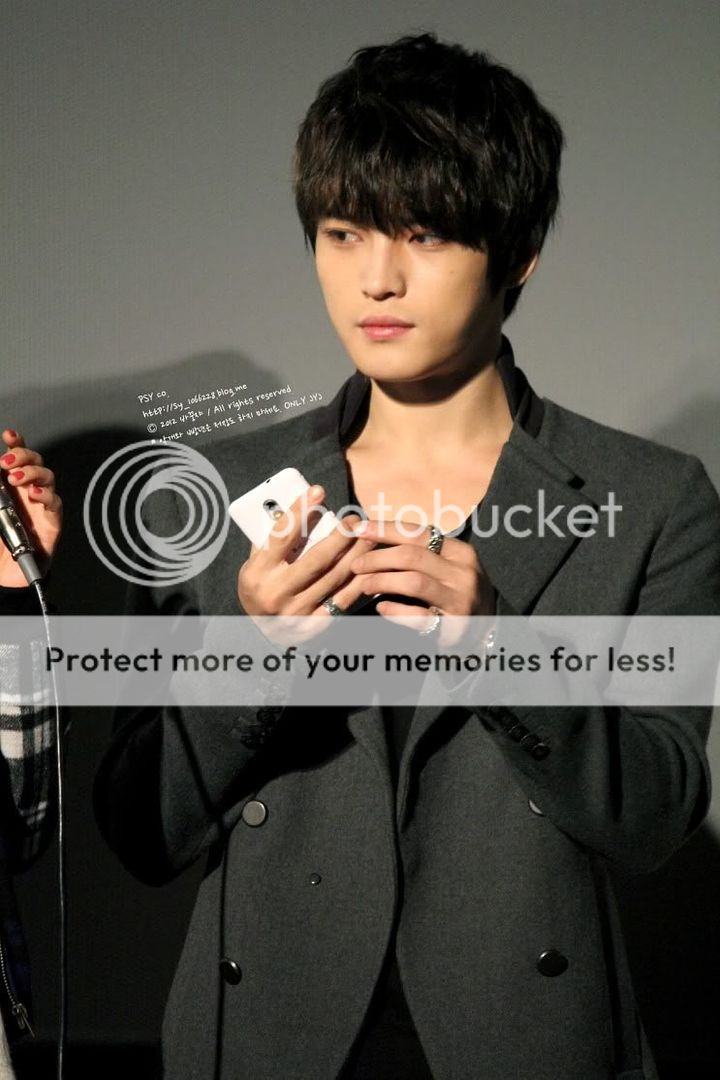 [25.11.12][Pics] Jaejoong - “Code Name Jackal” Stage Greeting (Day 6)   IMG_9405