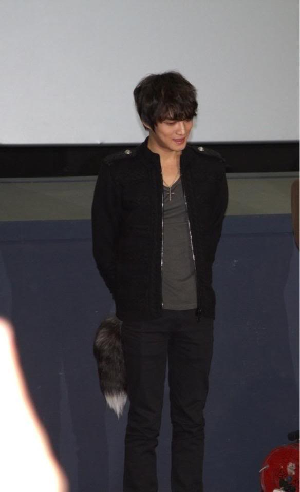 [24.11.12][Pics] Jaejoong - “Code Name Jackal” Stage Greeting (Day 5)  A8d2_79caaexynz